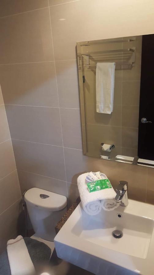 101 Newport Condo C2 Маніла Екстер'єр фото